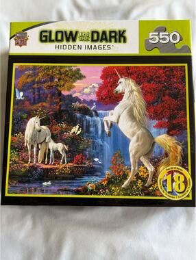Glow in the Dark Unicorn Puzzle - Master Pieces - White